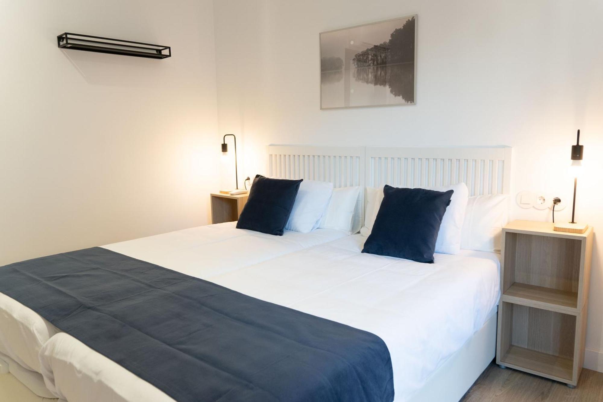 Apartamentos Mlc Ciudad De Linares Линарес Экстерьер фото