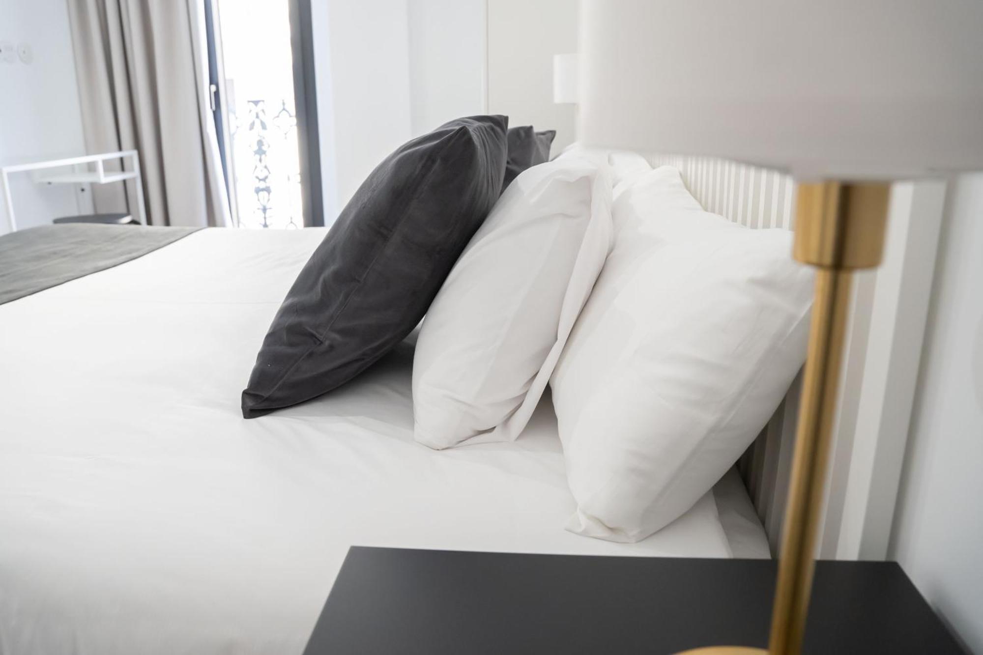 Apartamentos Mlc Ciudad De Linares Линарес Экстерьер фото