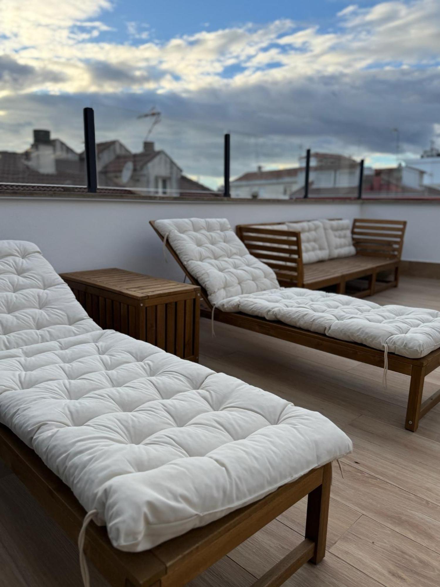 Apartamentos Mlc Ciudad De Linares Линарес Экстерьер фото